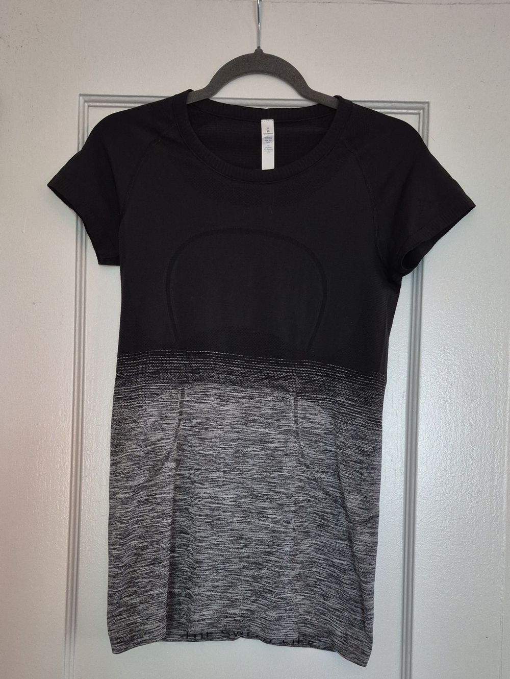 Lululemon Swiftly Tech Short Sleeve Top In Ombre Black Gray